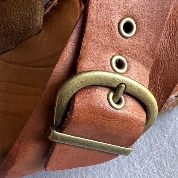 Born Brown Leather Cross Strap Slides - Picture 7 of 7